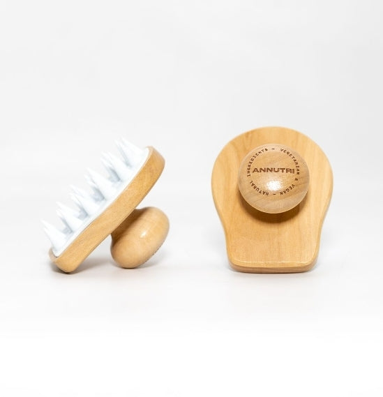 Annutri Scalp Brush